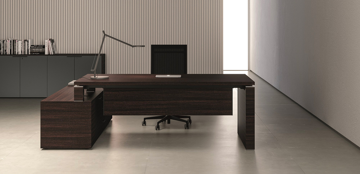 modern desk Jet