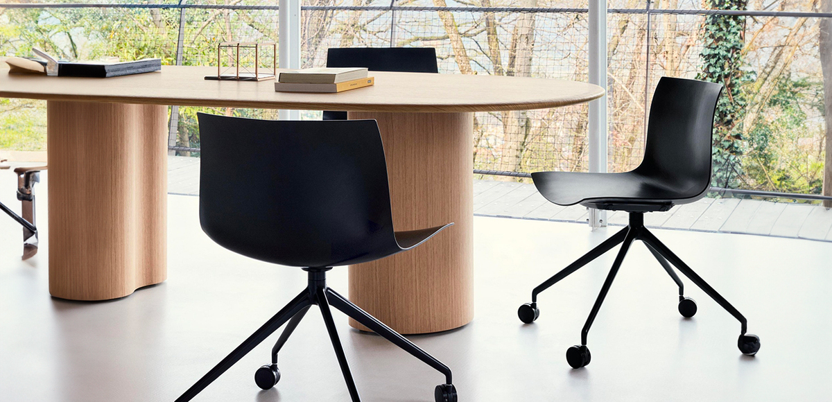 catifa carta arper meeting room chairs