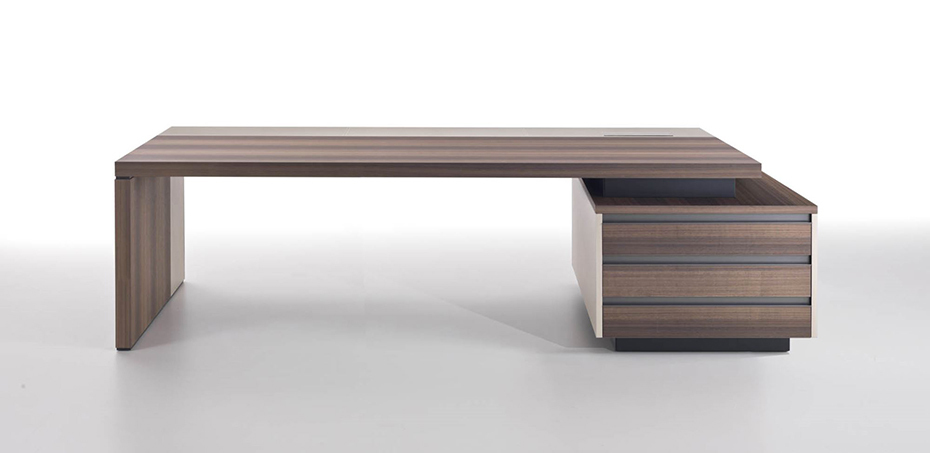 Executive office desk Kefa by i4Mariani, design Matteo Nunziati